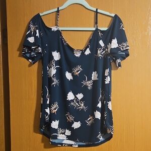 Kaileigh Navy Floral Blouse